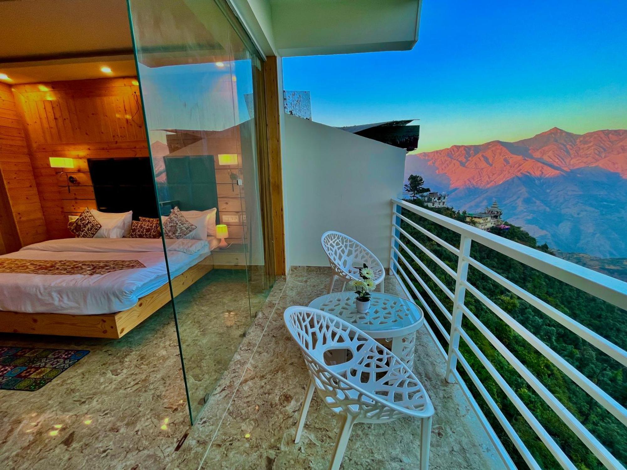Hotel Hill View, Mussoorie - Near Jw Marriott Mussoorie, M 77377-32479 Bagian luar foto